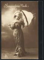 AK Junge Dame Mit Hut Und Schirm, Sonnenschirm-Mode 1912  - Fashion