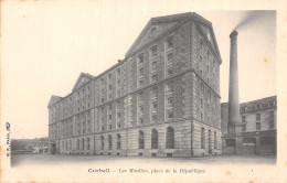 91 CORBEIL LES MOULINS PLACE DE LA REPUBLIQUE - Corbeil Essonnes