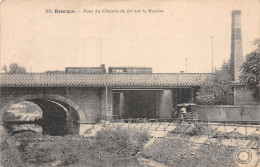 18 BOURGES CHEMIN DE FER SUR LE MOULON - Bourges