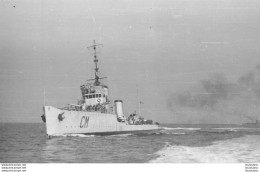 CARTE PHOTO DESTROYER ITALIEN CALATAFIMI 1940 - Warships