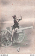 WW1 FEMME ASSISE SUR CANON - War 1914-18