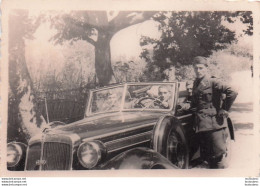 AUTOMOBILE HORCH 930V AVEC OFFICIERS ARMEE ITALIENNE PHOTO ORIGINALE  9 X 6 CM - Automobiles