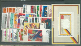 RFA  Annee Complete  1974  * *  TB  - Unused Stamps