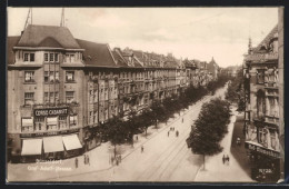 AK Düsseldorf, Graf-Adolf-Strasse, Blick Auf Häuser Und Geschäften, Cafe Corso, Cabarett, Hof-Blumenhaus  - Düsseldorf