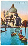 CPA / CPSM  9 X 14 Italie (19)  VENEZIA  Venise  Chiesa Della Salute Basilique  Gondoles Et Gondoliers - Venezia (Venice)