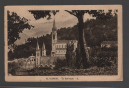 CPA - 65 - Lourdes - La Basilique - Circulée En 1935 - Lourdes