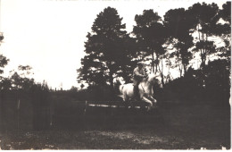 FR66 PERPIGNAN - Carte Photo DURAN - HIPPISME - Jumping Saut D'obstacles Course Hippique Cavalier Cheval - Animée Belle - Perpignan