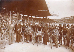 Photo Originale  - Cyclisme - Arrivée Du Tour De France Au Parc Des Princes - L'équipe Belge Victorieuse - Cycling