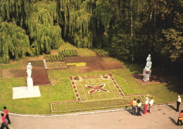 PODEBRADY, GARDEN, STATUE, FLOWER CLOCK, CZECH REPUBLIC, POSTCARD - Czech Republic