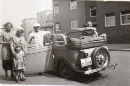 Photographie Vintage Photo Snapshot Allemagne Cologne Köln Automobile Voiture - Automobiles