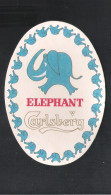 Bierviltje - Sous-bock - Bierdeckel   CARLSBERG - ELEPHANT   (B 1496) - Beer Mats