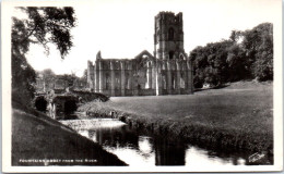 GRANDE BRETAGNE - FOUNTAINS ABBEY [REF/37091] - Autres & Non Classés