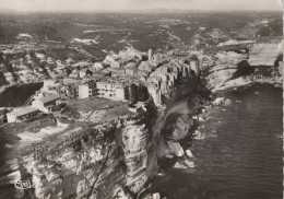 BONIFACIO (2A) Vue Générale Aérienne Sur Les Maisons De La Falaise Et Les Escaliers Du Roi D'Aragon  CSM GF - Autres & Non Classés