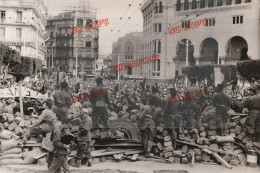 Guerre D'Algérie 1954-1962 Alger Barricades - Guerre, Militaire