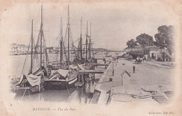 BAYONNE(TIRAGE 1900) BATEAU DE PECHE - Bayonne