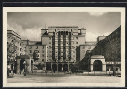 AK Wien, Gemeindebau Reumannhof Mit Cafe  - Autres & Non Classés