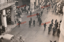 Guerre D'Algérie 1954-1962 Alger Manifestation Publicité Orangina - Guerre, Militaire