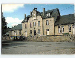 SAINT MARTIN LA MEANNE : La Mairie Et L'Ecole Communale - état - Other & Unclassified