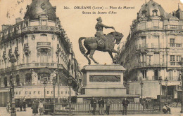 45 ORLEANS PLACE DU MARTROI STATUE DE JEANNE D'ARC - Orleans