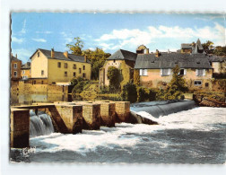 LARCHE : Centre D'excursion, Barrage Sur La Vézère - état - Autres & Non Classés