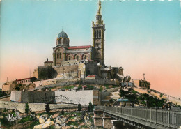 13 MARSEILLE NOTRE DAME  - Notre-Dame De La Garde, Lift En De Heilige Maagd