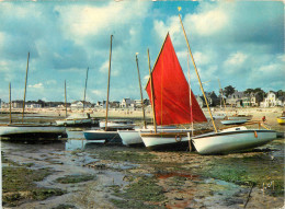 44 BATEAUX DE PLAISANCE SUR LA COTE D'AMOUR - Autres & Non Classés