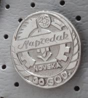 Napredak Novska 30 Years CROATIA Ex Yugoslavia Pin - Merken