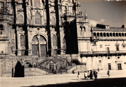 P-24-T.BR-2792 : PHOTOGRAPHIE DE VOYAGE. ESPAGNE ? PORTUGAL ? 1956. - Places