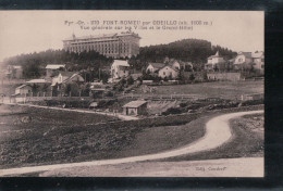 Cpa 66 Font-Romeu Vue Générale Sur Les Villas Et Le Grand Hôtel - Autres & Non Classés