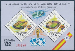 ** 1982 Labdarúgó Világbajnokság "A Magyar Posta Ajándéka" Blokk (30.000) - Other & Unclassified