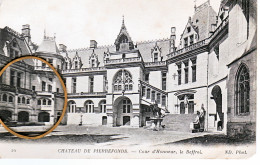 60 Oise Chateau De PIERREFONDS Cour D'honneur Et Le Beffroi - Pierrefonds
