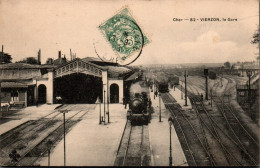 N°4023 W -cpa Vierzon -la Gare- - Stations - Met Treinen