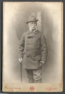 Gentleman With A Stick Mustache, Cabinet Photo On Cardboard Atelier Pietzner Wien, D 16.5  X 11  Cm - Anonymous Persons