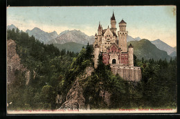 AK Schloss Neuschwanstein Mit Bergkette Im Hintergrund  - Altri & Non Classificati