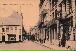 Chimay  Un Coin De La Grand ' Place Et Rue Rogier - Chimay