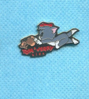 Rare Pins Bd Tom Et Jerry Chat Souris Z344 - Comics