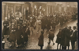 Foto-AK Kevelaer, Wallfahrtsprozession Durch Die Stadt  - Kevelaer