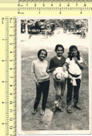 REAL PHOTO Three Kids Girls In Park, Fillettes OLD SNAPSHOT - Anonymous Persons