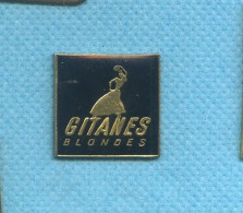 Rare Pins Cigarettes Gitanes Z532 - Marche