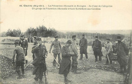 56 - Camp De Coetquidan - Guerre 1914-1918 - Les Prisonniers Allemands En Bretagne - Un Groupe De Piisonniers Allemands  - Guer Coetquidan