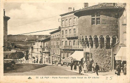 43 - Le Puy En Velay - La Tour Panessac - Animée - Camions - Automobiles - CPA - Voir Scans Recto-Verso - Le Puy En Velay