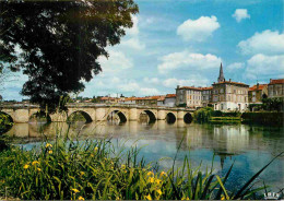 16 - Confolens - Le Pont-Vieux Et Les Bords De La Vienne - CPM - Voir Scans Recto-Verso - Confolens