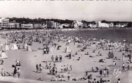 17 -  ROYAN - Un Coin De La Plage - Royan