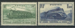 FRANCE - 1937, 13th INTERNATIONAL CONGRESS OF TRAINS STAMPS COMPLETE SET OF 2, UMM (**). - Neufs