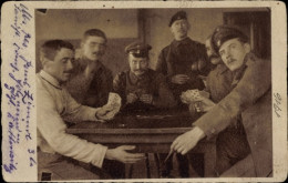 Photo CPA Deutsche Soldaten In Uniform Beim Kartenspiel, Skat, Holzminden - Other & Unclassified