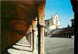 Italie - Assisi - Place Inférieure De St François - CPM - Voir Scans Recto-Verso - Sonstige & Ohne Zuordnung