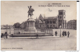 CPA  50 - CHERBOURG - Statue De Napoléon 1er. Eglise De La Trinité - Cherbourg
