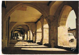 33  BAZAS  LES ARCADES DE LA PLACE DE LA CATHEDRALE 1995 - Bazas