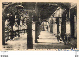ALGÉRIE  CONSTANTINE Intérieur Du Palais De La Division - Konstantinopel