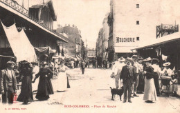 92 - BOIS COLOMBES - T.Belle Vue Animée De La Place Du Marché - Colombes